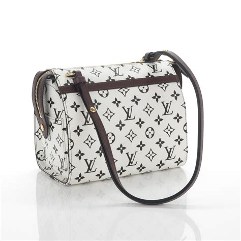 does amazon sell louis vuitton.